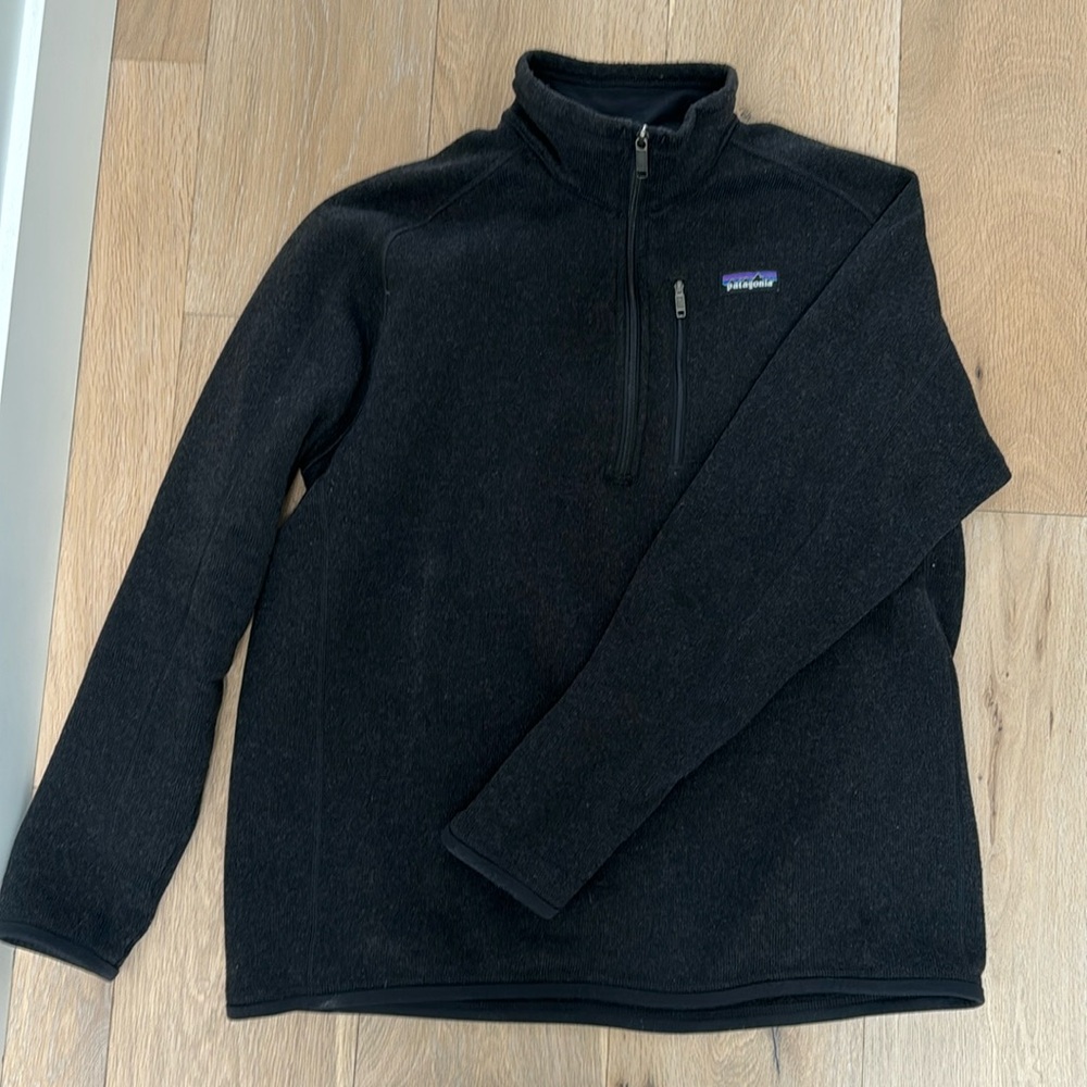 COPY - Patagonia Black Men’s Half Zip Sweater